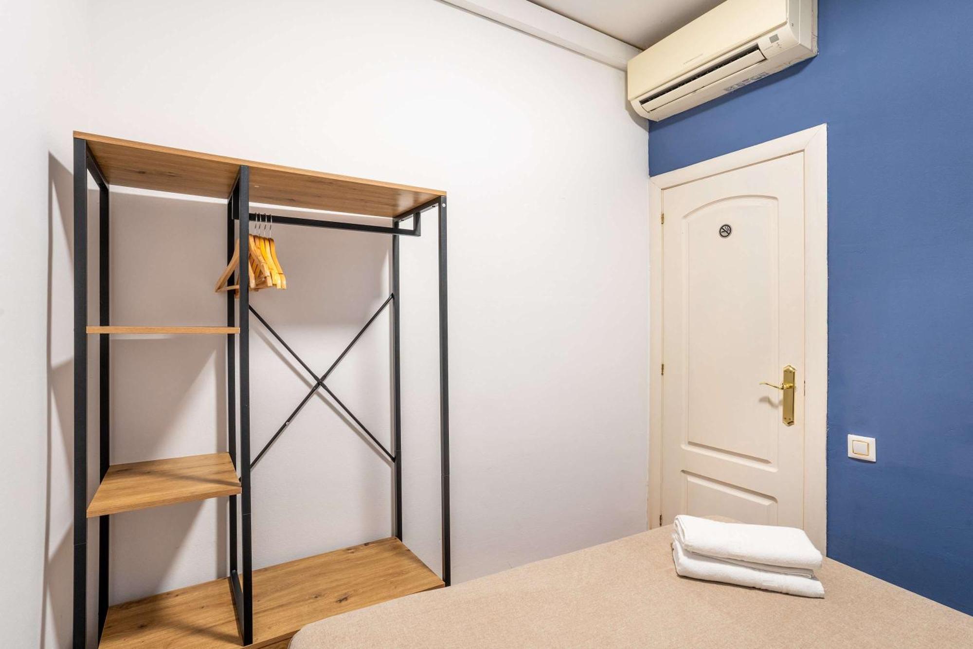 Next To Sagrada Familia 4-Bedroom Apartment Barcelona Exterior photo
