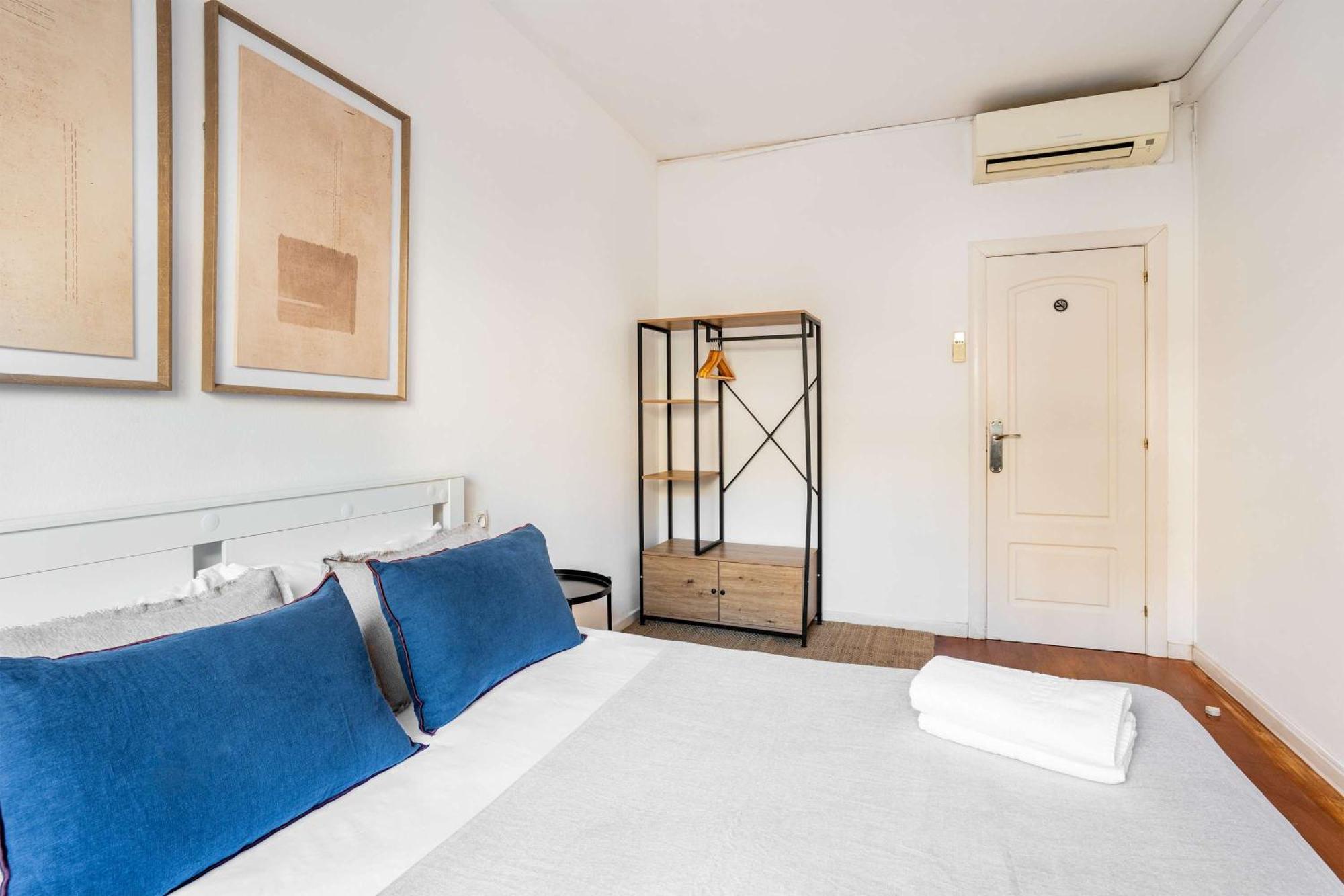Next To Sagrada Familia 4-Bedroom Apartment Barcelona Exterior photo