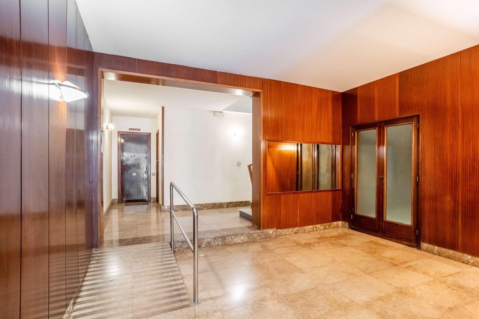 Next To Sagrada Familia 4-Bedroom Apartment Barcelona Exterior photo