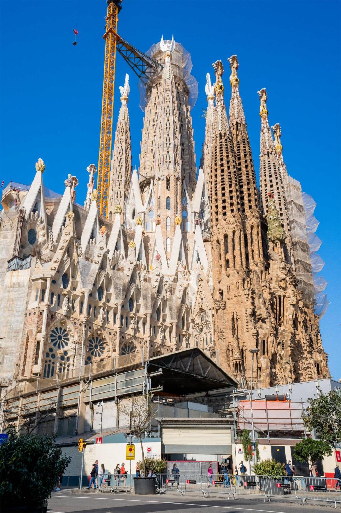 Next To Sagrada Familia 4-Bedroom Apartment Barcelona Exterior photo